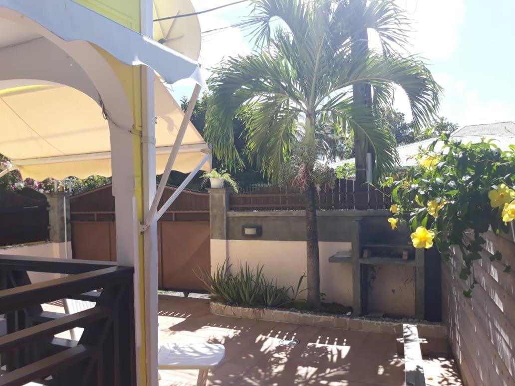 Location Guadeloupe Lägenhet Le Gosier  Exteriör bild